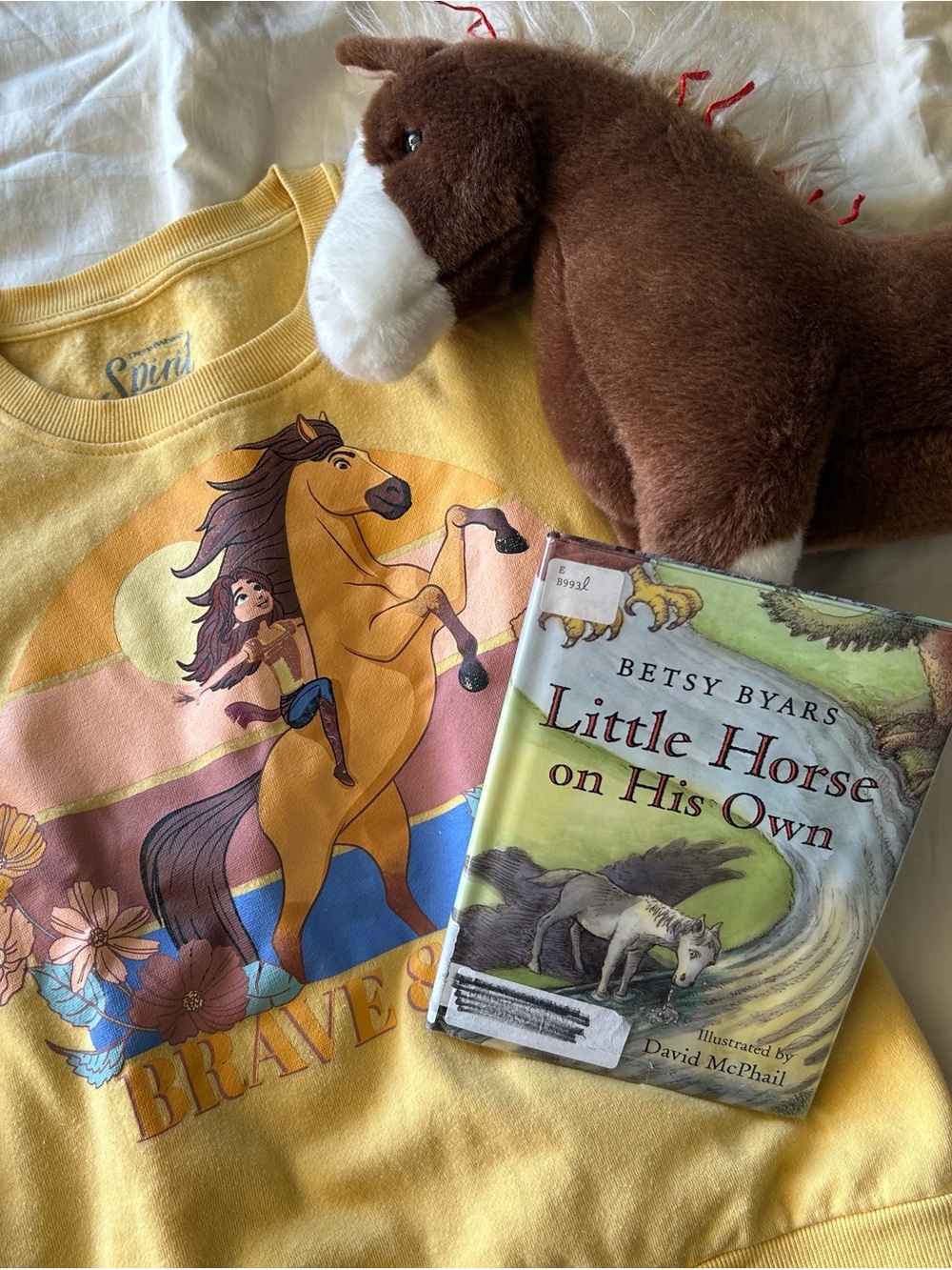 Dreamworks Untamed Graphic Sweatshirt Plus More Bundle